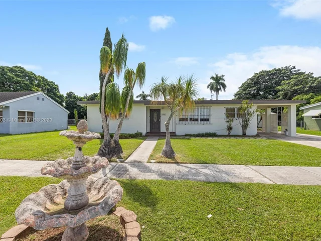 1700 NW 9th Ct, Homestead FL 33030