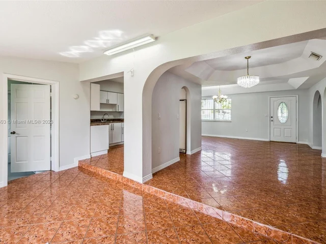 1700 NW 9th Ct, Homestead FL 33030