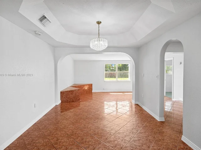 1700 NW 9th Ct, Homestead FL 33030