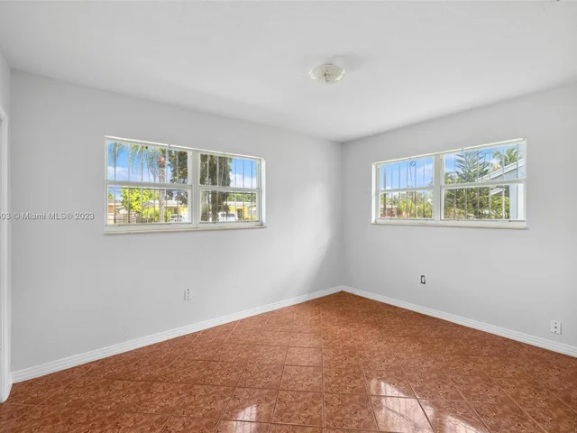 1700 NW 9th Ct, Homestead FL 33030