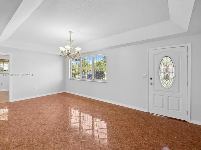 1700 NW 9th Ct, Homestead FL 33030