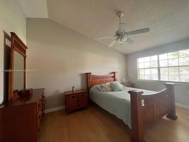 1675 Cypress Pointe Dr # 5B, Coral Springs FL 33071