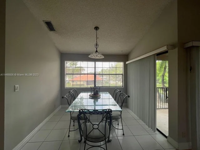 1675 Cypress Pointe Dr # 5B, Coral Springs FL 33071