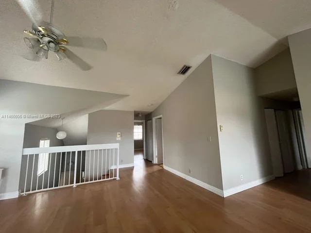 1675 Cypress Pointe Dr # 5B, Coral Springs FL 33071