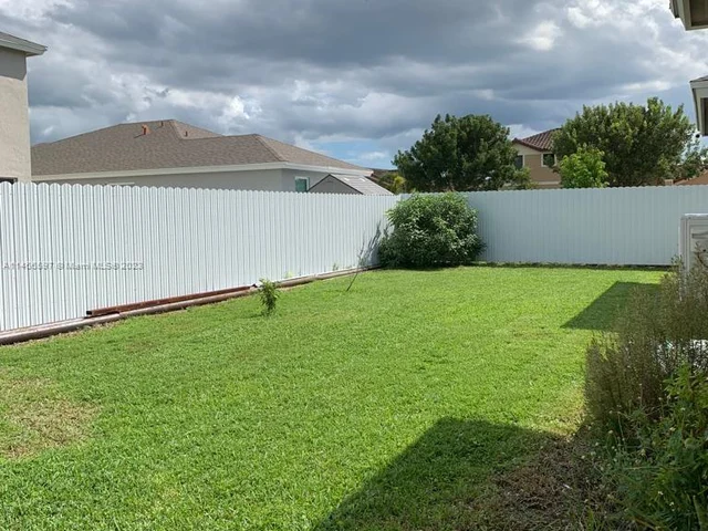 27343 SW 132nd Pl, Homestead FL 33032