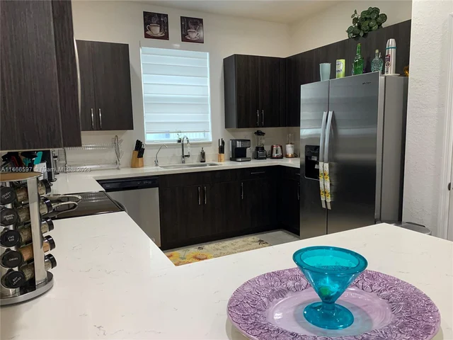 27343 SW 132nd Pl, Homestead FL 33032