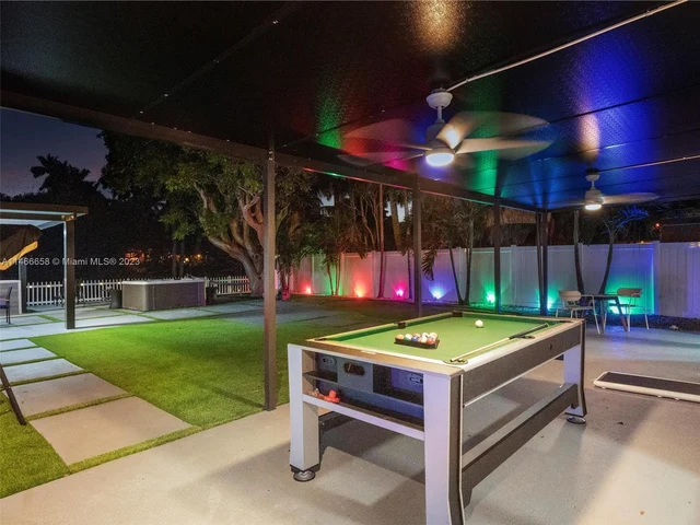 11843 W Biscayne Canal Rd, Miami FL 33161