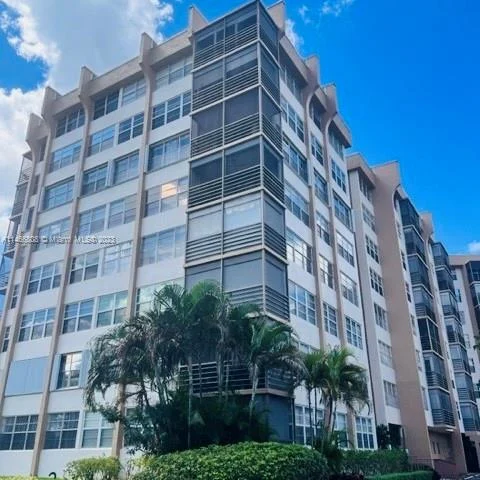 1100 Saint Charles Pl # 218, Pembroke Pines FL 33026