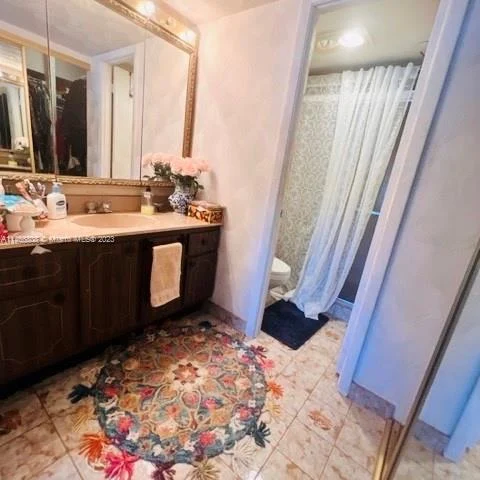 1100 Saint Charles Pl # 218, Pembroke Pines FL 33026