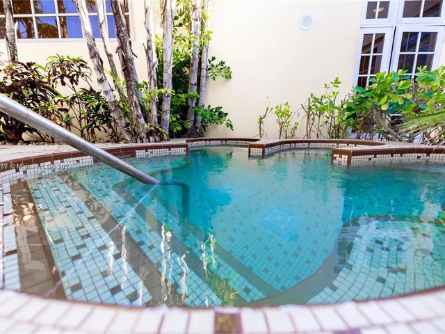 4000 Towerside Ter # 1704, Miami FL 33138