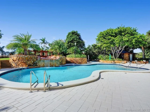 4000 Towerside Ter # 1704, Miami FL 33138