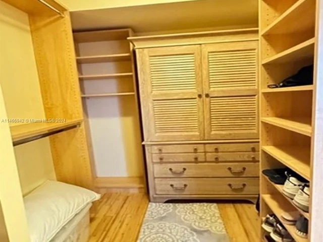 1300 Saint Charles Pl # 519, Pembroke Pines FL 33026