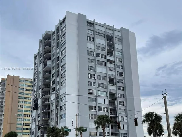 1400 S Ocean Dr # 1605, Hollywood FL 33019