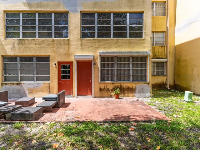 445 NE 195th St # 125, Miami FL 33179