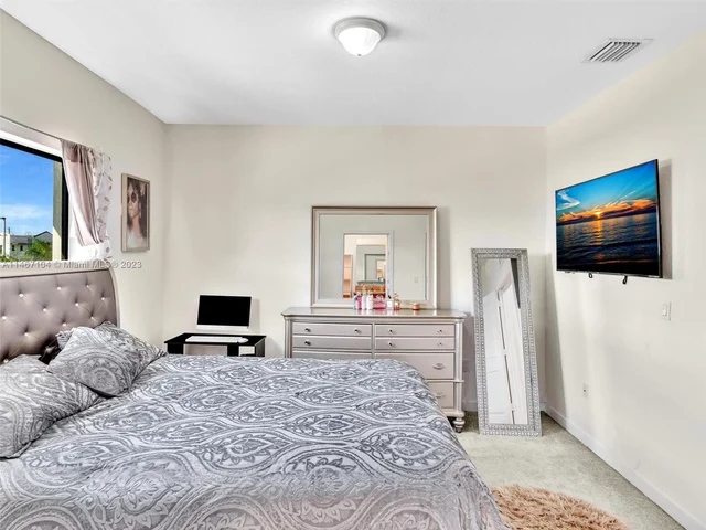 13348 SW 250th St, Homestead FL 33032