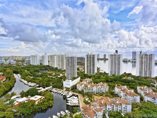 1000 W Island Blvd # 1812, Aventura FL 33160