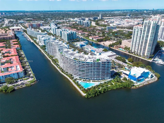 3300 NE 188th St, Aventura FL 33180