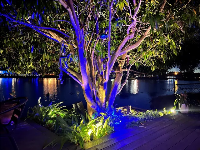 441 NW 201st Ave, Pembroke Pines FL 33029