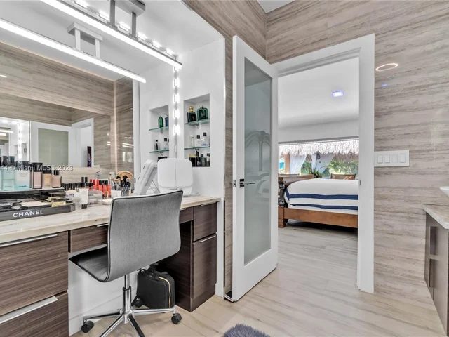 441 NW 201st Ave, Pembroke Pines FL 33029