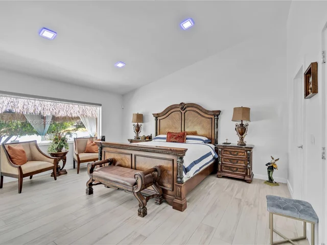 441 NW 201st Ave, Pembroke Pines FL 33029