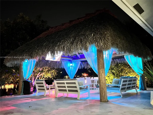 441 NW 201st Ave, Pembroke Pines FL 33029