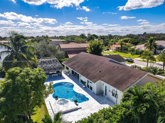 441 NW 201st Ave, Pembroke Pines FL 33029