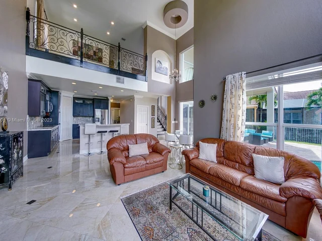 5128 SW 195th Ter, Miramar FL 33029