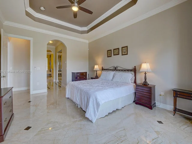 5128 SW 195th Ter, Miramar FL 33029