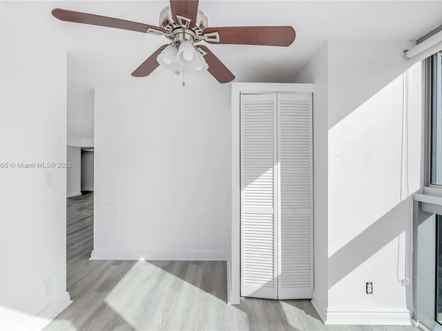 2655 Collins Ave # 502, Miami Beach FL 33140