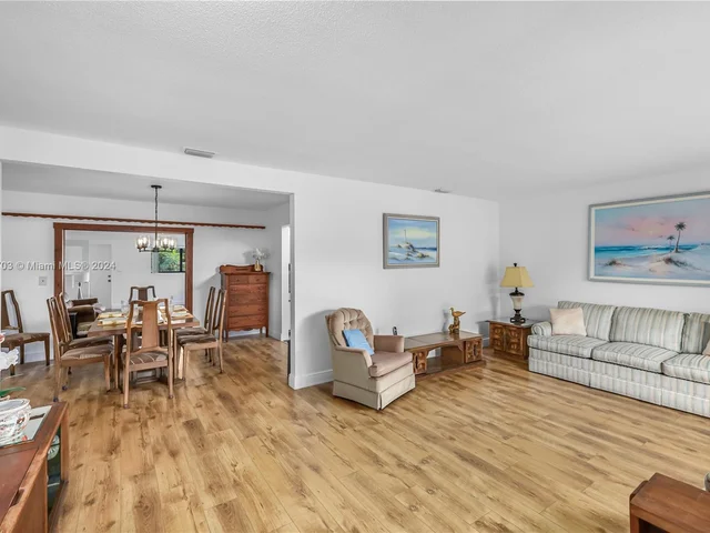 5510 Polk St, Hollywood FL 33021