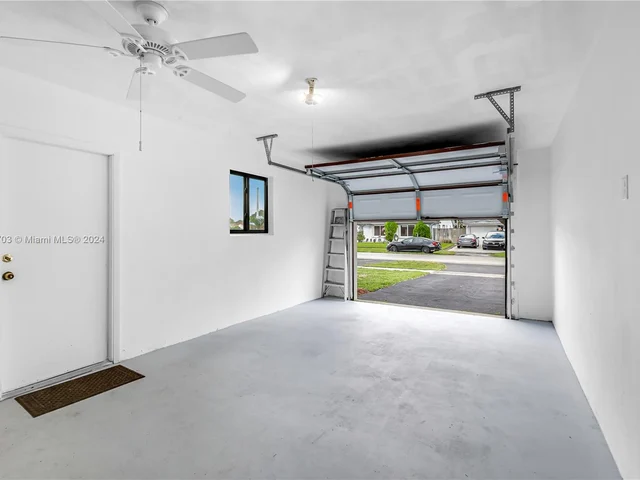 5510 Polk St, Hollywood FL 33021