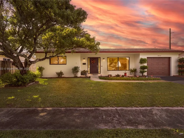 5510 Polk St, Hollywood FL 33021