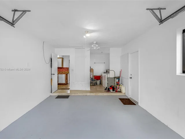 5510 Polk St, Hollywood FL 33021