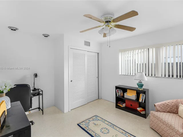 5510 Polk St, Hollywood FL 33021