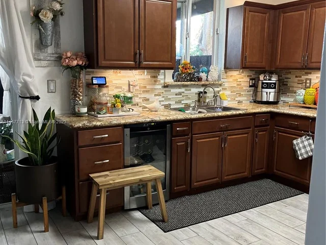 2808 SE 15th Rd # 23, Homestead FL 33035