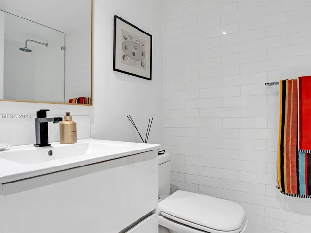 151 SE 15th Rd # 202, Miami FL 33129