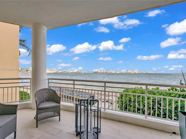 808 Brickell Key Dr # 201, Miami FL 33131