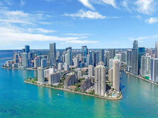 808 Brickell Key Dr # 201, Miami FL 33131