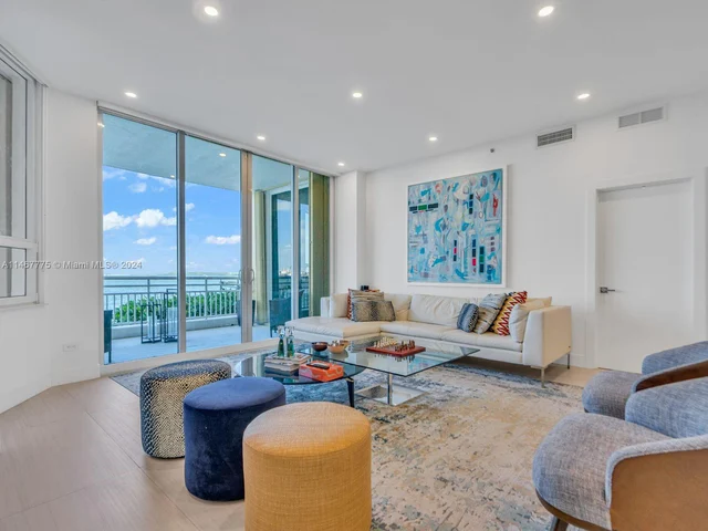 808 Brickell Key Dr # 201, Miami FL 33131