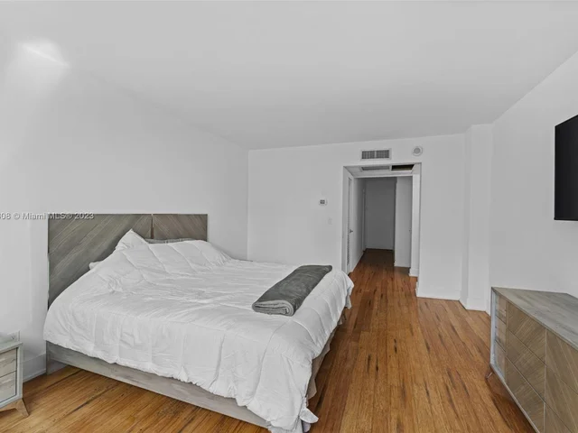 19380 Collins Ave # 703, Sunny Isles Beach FL 33160