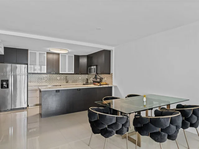 19380 Collins Ave # 703, Sunny Isles Beach FL 33160