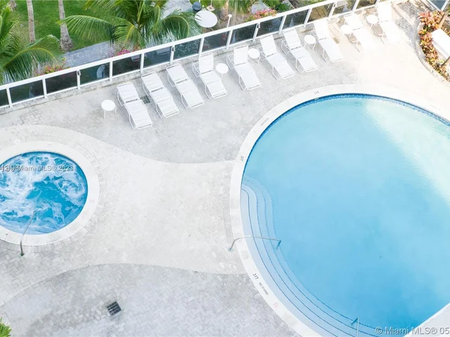 6301 Collins Ave # 1408, Miami Beach FL 33141