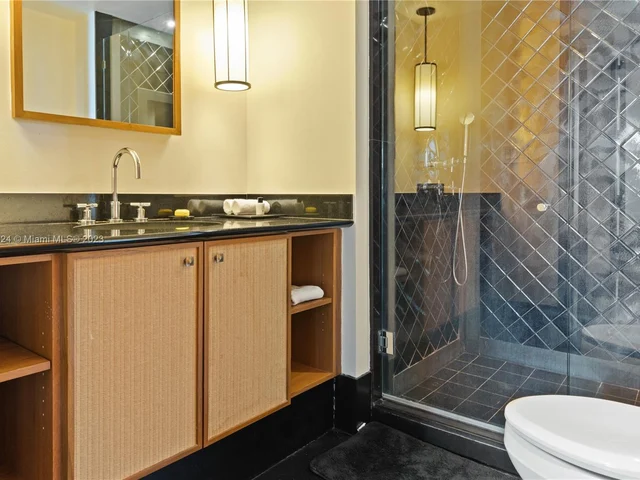 101 20th St # 2904, Miami Beach FL 33139