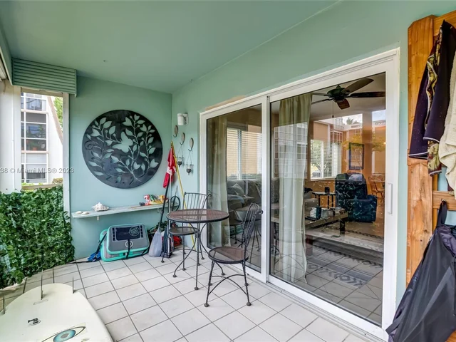 3050 NE 16th Ave # 107, Oakland Park FL 33334