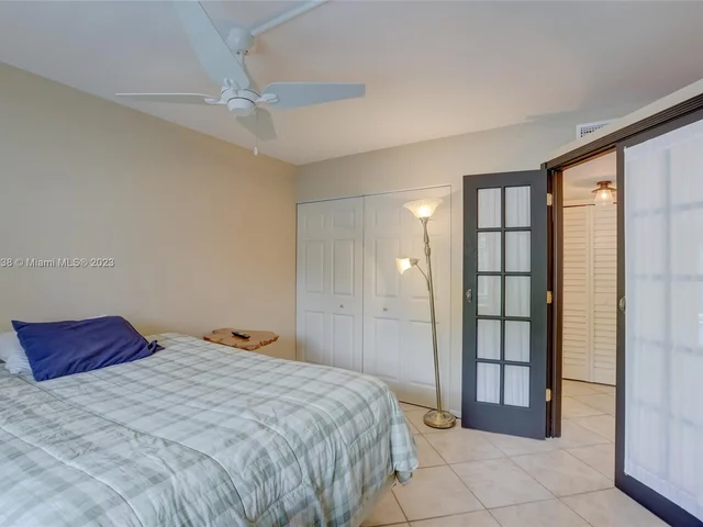 3050 NE 16th Ave # 107, Oakland Park FL 33334