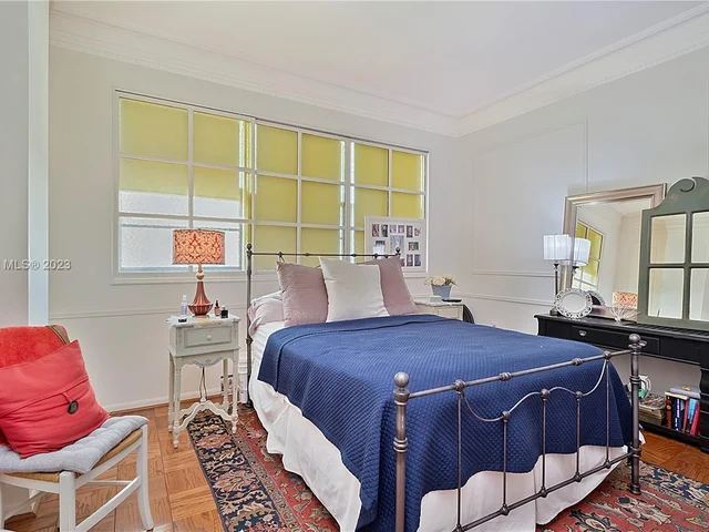 5640 Collins Ave # 8A, Miami Beach FL 33140