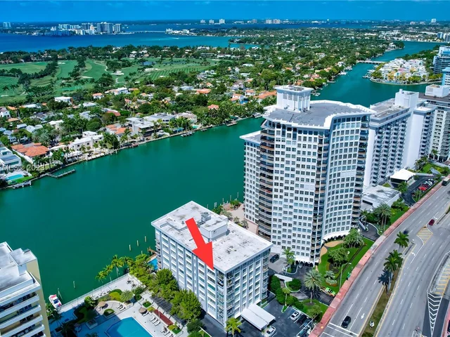5640 Collins Ave # 8A, Miami Beach FL 33140