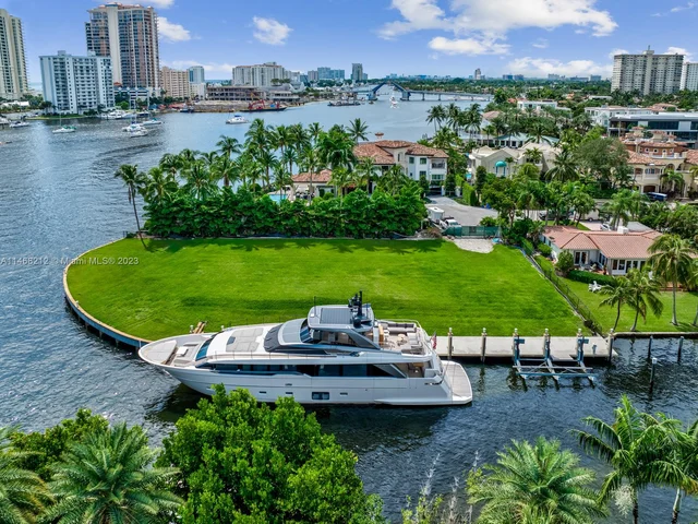 2721 Sea Island Dr, Fort Lauderdale FL 33301