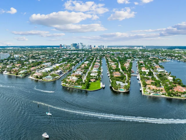 2721 Sea Island Dr, Fort Lauderdale FL 33301