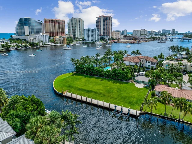 2721 Sea Island Dr, Fort Lauderdale FL 33301